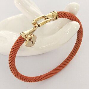 18K Gold Plated Stainless Steel Twist Cable Bracelet with Unique Closer